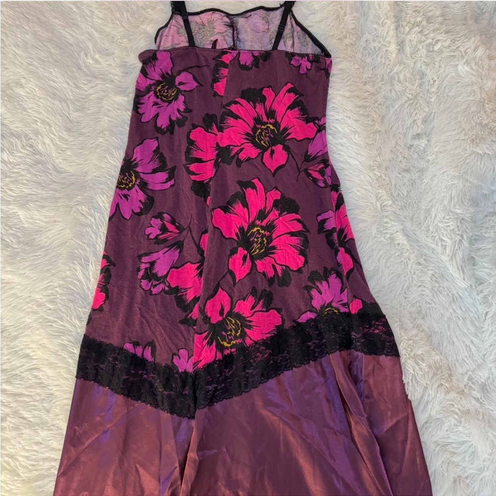 Sofia Vergara Dress - image 6